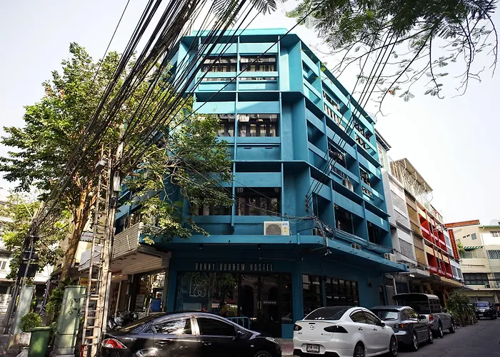 Bunny Burrow Hostel Bangkok